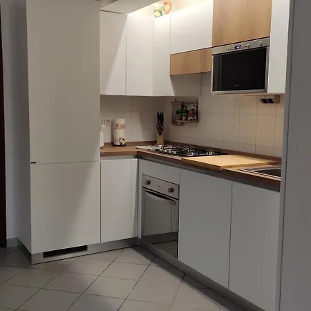 Rebecca Holiday home *