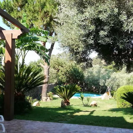 Rebecca Holiday home