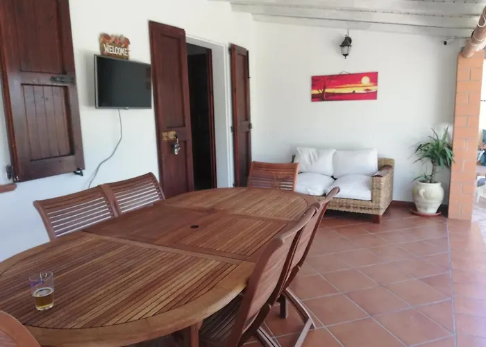 Vakantiehuis Rebecca Solanas (Cagliari)